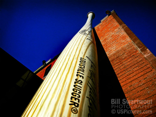 World's Largest Bat at the Louisville Slugger Factory and Museum